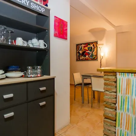 Casco Antiguo, El Carmen. Apartamento Valencia